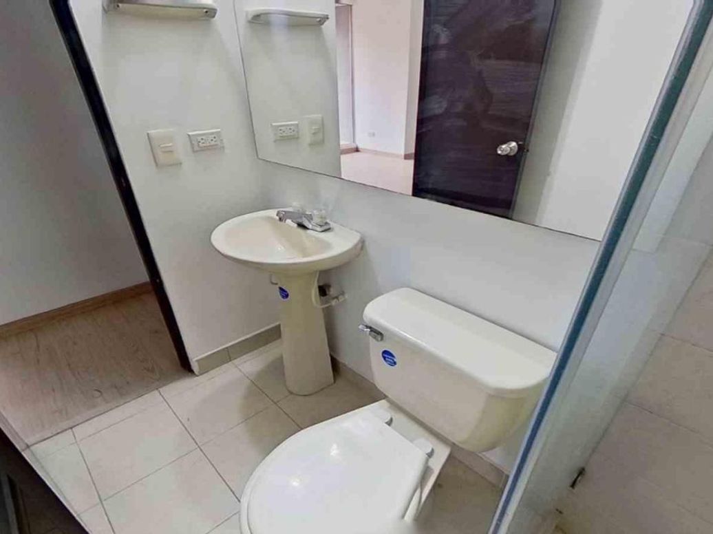Apartamento de 3 alcobas en venta en Hayuelos, Bogotá, 55 m² · foto 16 de 19