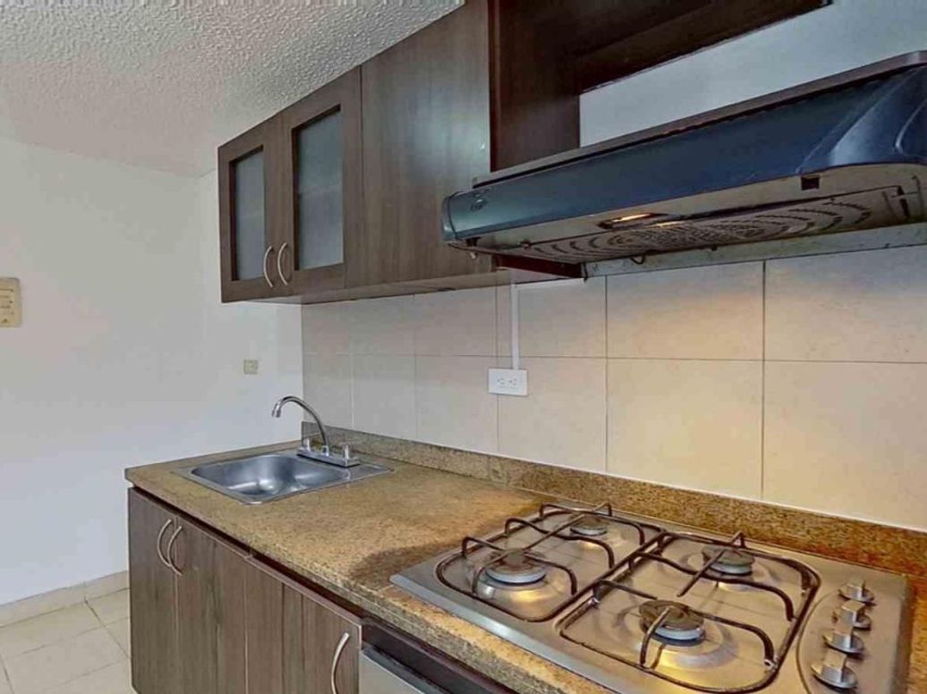 Apartamento de 3 alcobas en venta en Hayuelos, Bogotá, 55 m² · foto 14 de 19