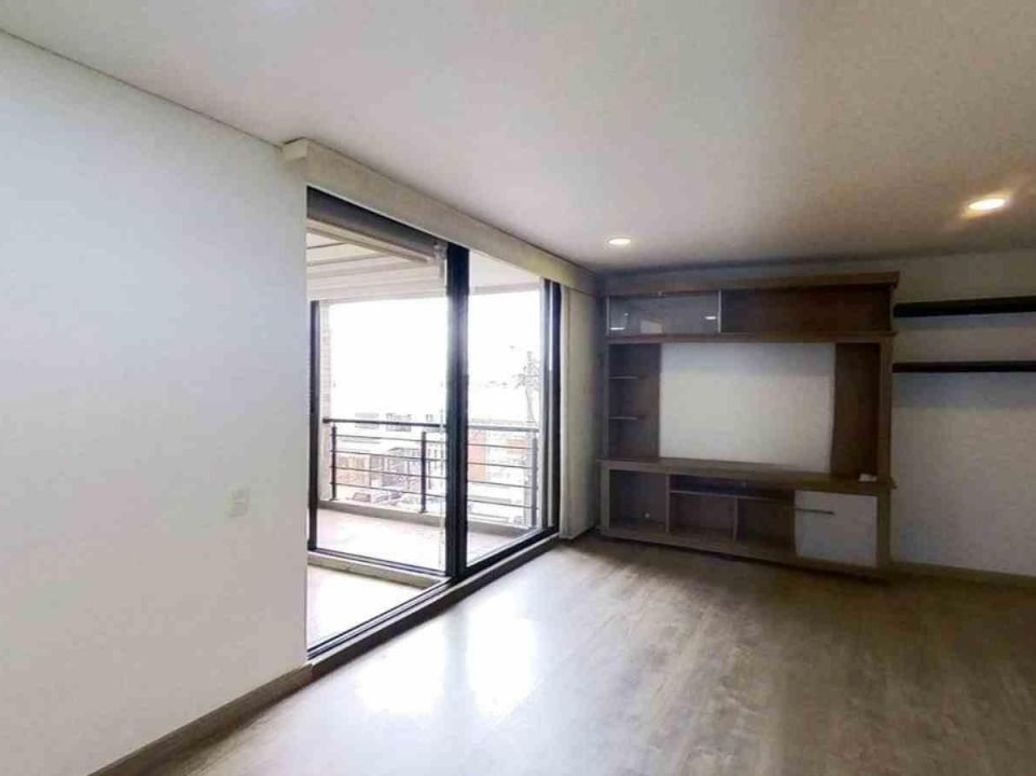 Apartamento de 2 alcobas en venta en Normandía, Bogotá, 63 m² · foto 2 de 20