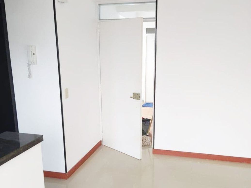 Apartamento de 2 alcobas en venta en Simón Bolívar, Bogotá, 44 m² · foto 15 de 17