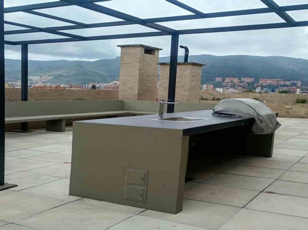 Apartamento de 2 alcobas en venta en Santa Barbara Occidental, Bogotá, 71 m² · foto 15 de 20