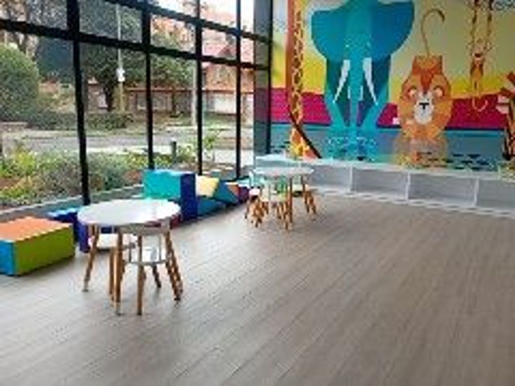 Apartamento de 2 alcobas en venta en Santa Barbara Occidental, Bogotá, 71 m² · foto 10 de 20