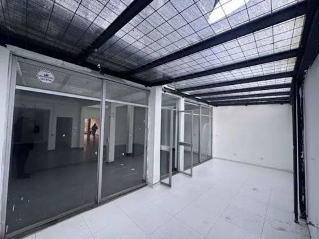 Arriendo/Venta de CASA en SAN FELIPE, BOGOTA en San Felipe