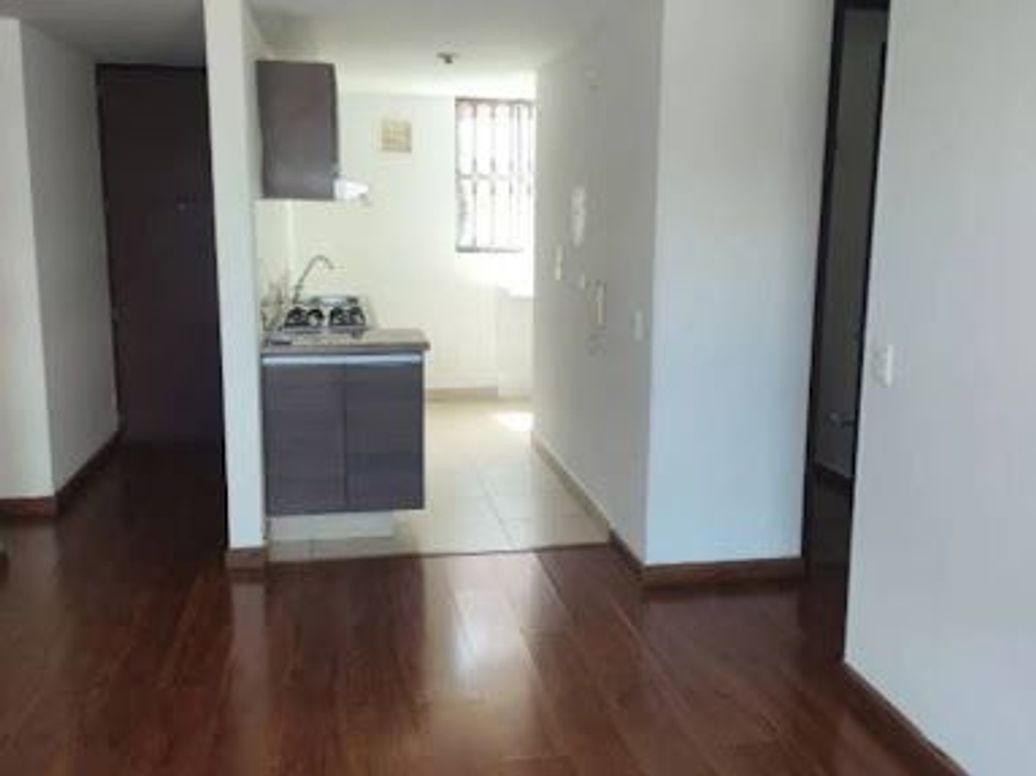 Apartamento de 3 alcobas en venta en Tuna Baja, Bogotá, 67 m² · foto 3 de 17