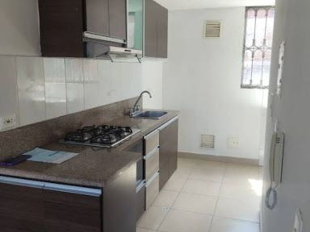 Apartamento de 3 alcobas en venta en Tuna Baja, Bogotá, 67 m² · foto 4 de 17