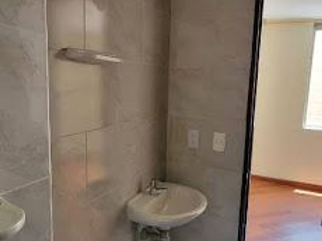 Apartamento de 3 alcobas en venta en Bosa Nova, Bogotá, 52 m² · foto 2 de 20