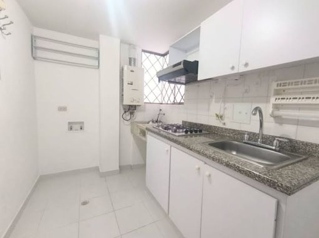 Apartamento de 3 alcobas en venta en San José De Spring, Bogotá, 60 m² · foto 5 de 14