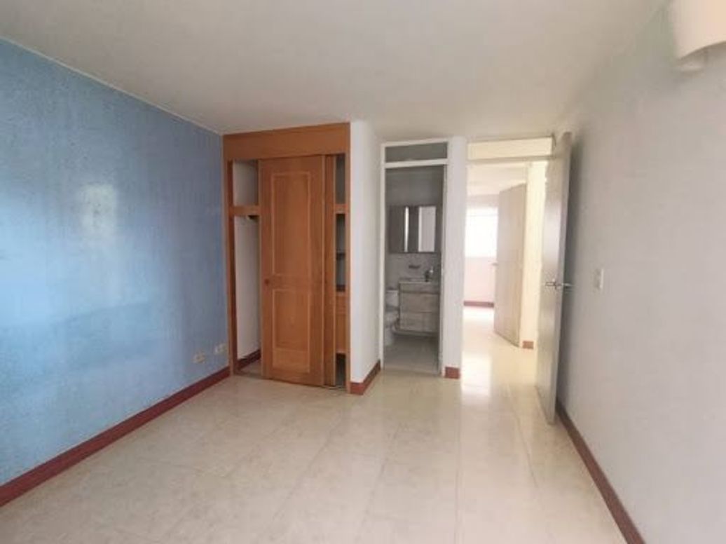 Apartamento de 3 alcobas en venta en San José De Spring, Bogotá, 60 m² · foto 13 de 14