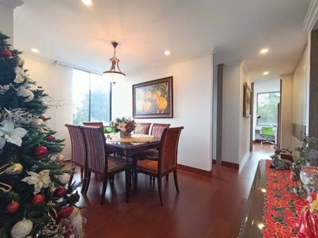 Apartamento de 2 alcobas en venta en Bella Suiza, Bogotá, 119 m² · foto 4 de 20