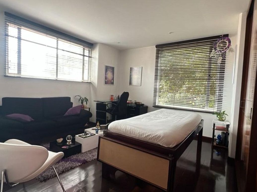 Apartamento de 2 alcobas en venta en San Patricio, Bogotá, 204 m² · foto 10 de 15