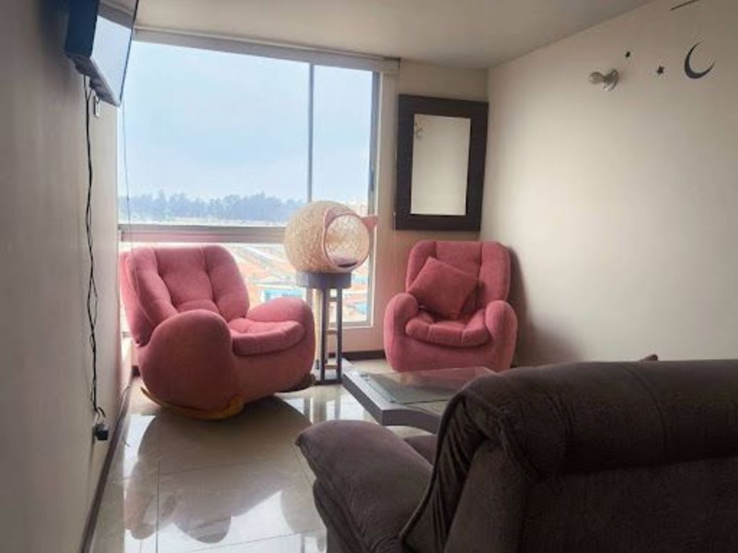 Apartamento de 3 alcobas en venta en Gerona, Bogotá, 48 m² · foto 3 de 17