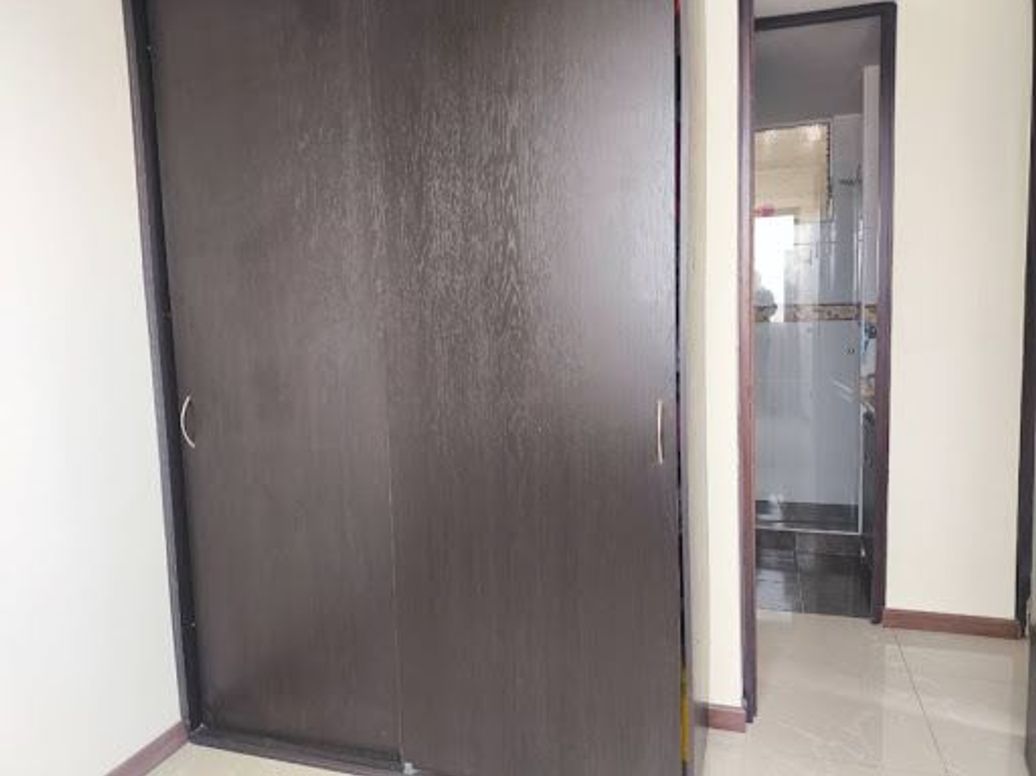 Apartamento de 3 alcobas en venta en Gerona, Bogotá, 48 m² · foto 10 de 17