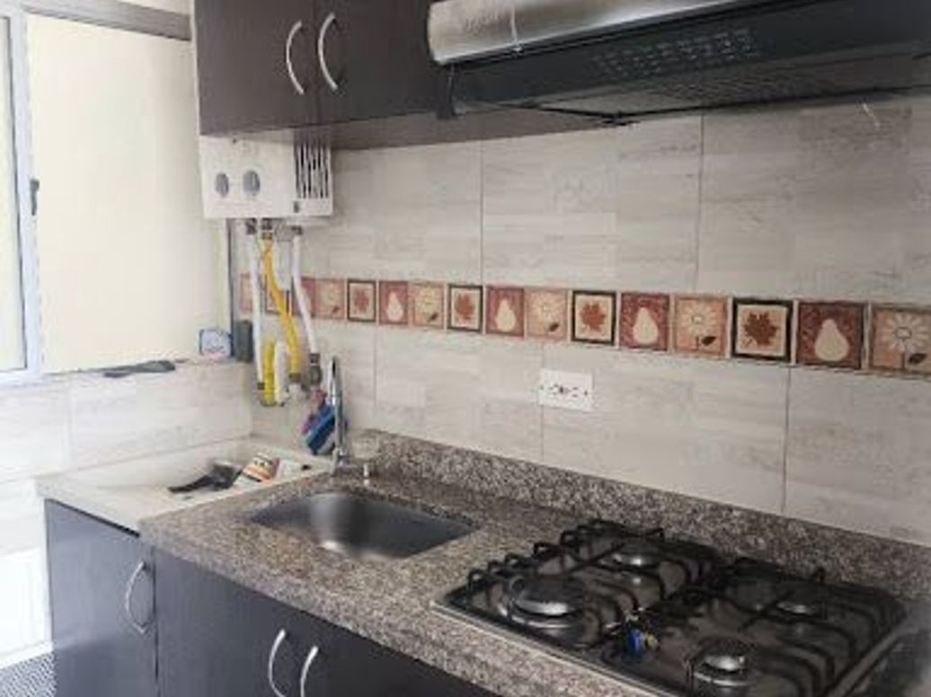 Apartamento de 3 alcobas en venta en Gerona, Bogotá, 48 m² · foto 4 de 17