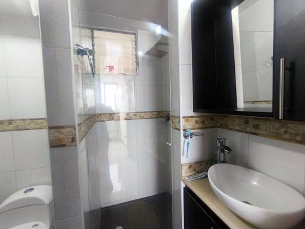 Apartamento de 3 alcobas en venta en Gerona, Bogotá, 48 m² · foto 8 de 17