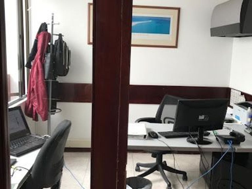 Casa de 8 alcobas en venta en Molinos Norte, Bogotá, 552 m² · foto 18 de 20