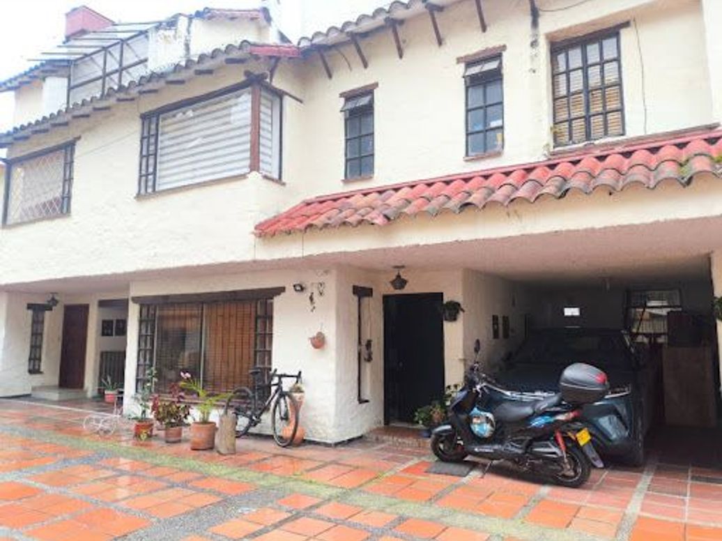 Casa de 4 alcobas en venta en Cedritos, Bogotá, 141 m² · foto 3 de 20