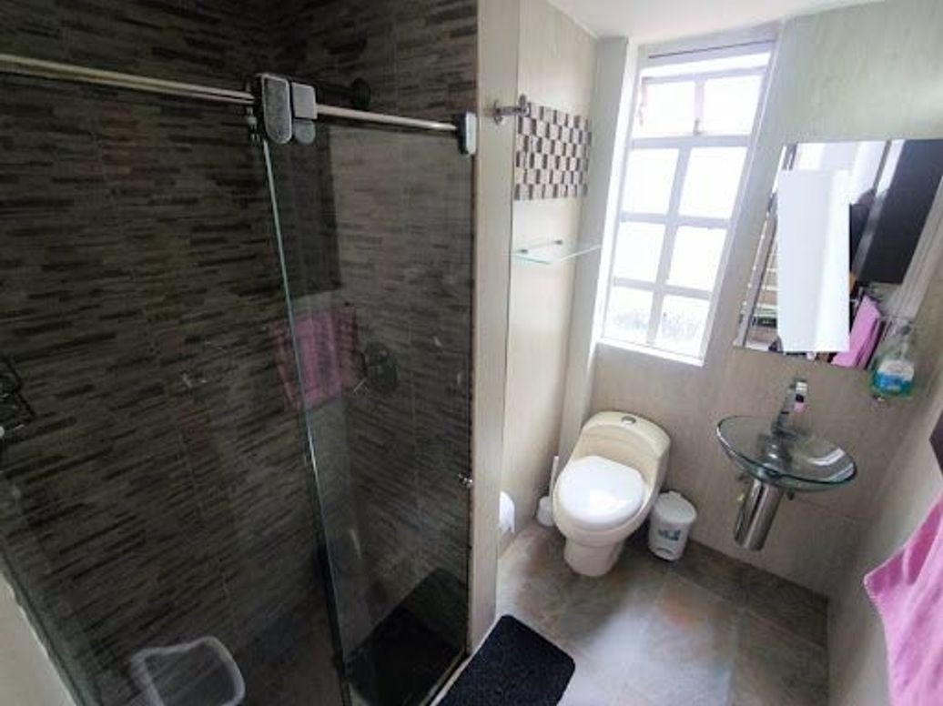 Casa de 4 alcobas en venta en Cedritos, Bogotá, 141 m² · foto 12 de 20