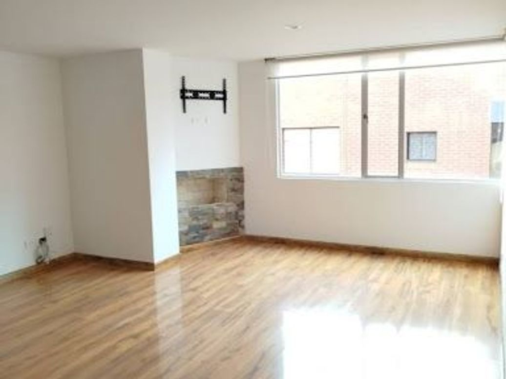 Apartamento de 4 alcobas en venta en La Calleja, Bogotá, 218 m² · foto 4 de 20