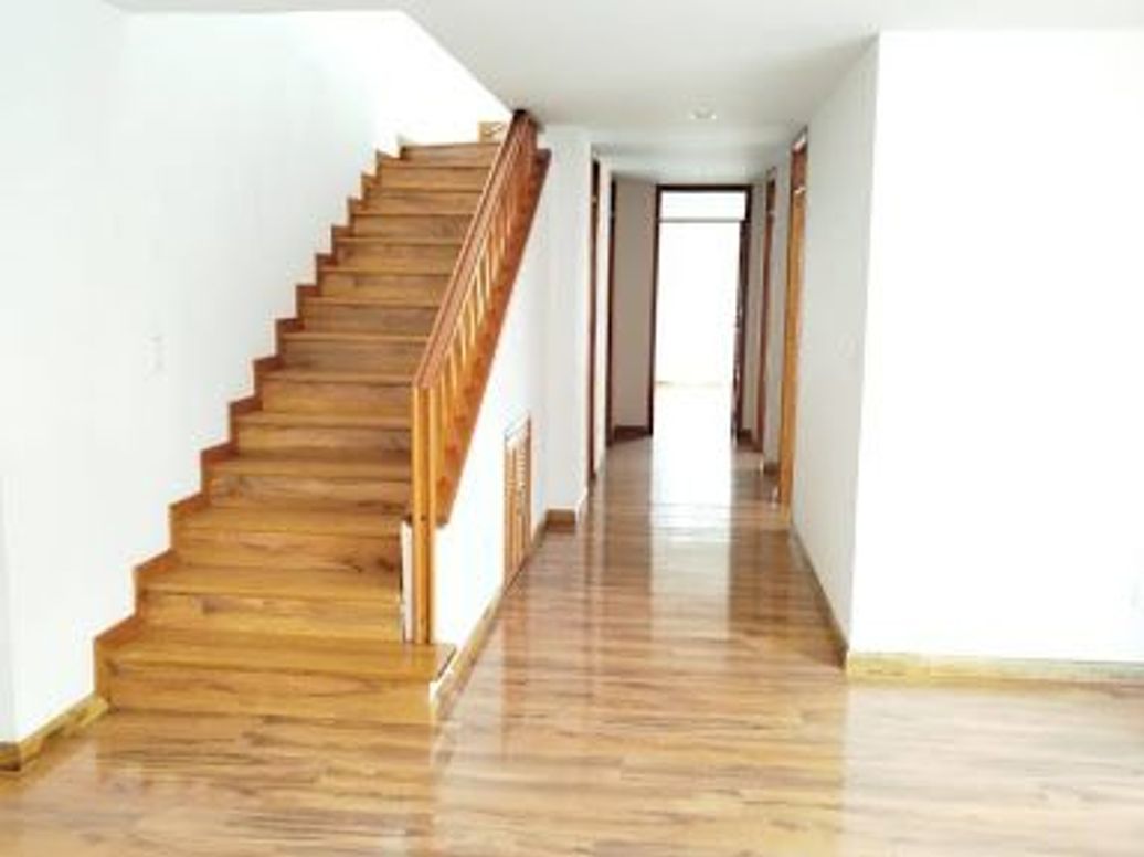Apartamento de 4 alcobas en venta en La Calleja, Bogotá, 218 m² · foto 5 de 20
