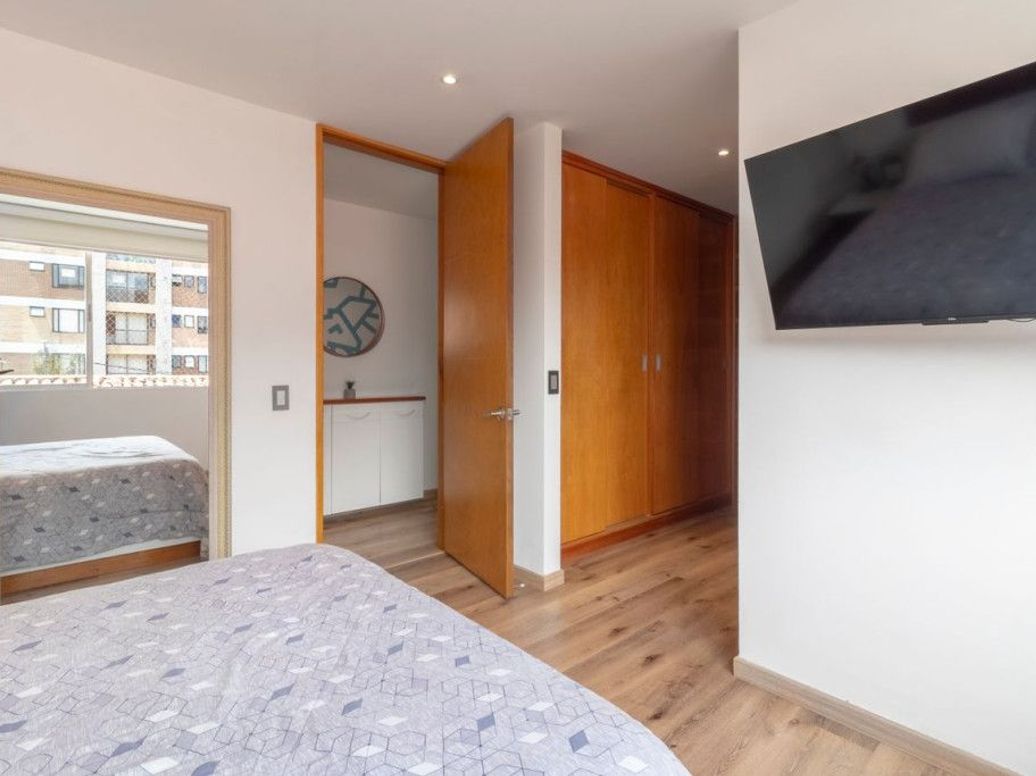 Apartamento de 3 alcobas en venta en Nuevo Contry, Bogotá, 106 m² · foto 9 de 16