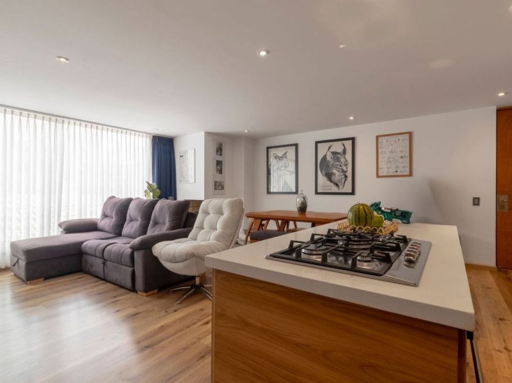 Apartamento de 3 alcobas en venta en Nuevo Contry, Bogotá, 106 m² · foto 2 de 16