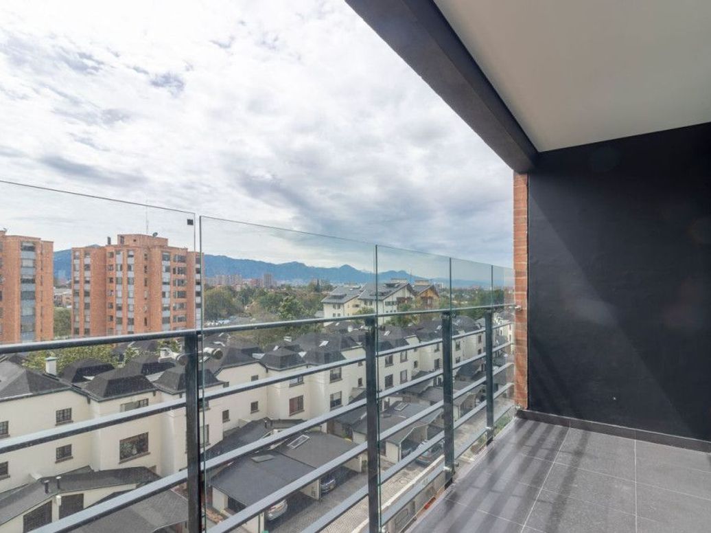 Apartamento de 3 alcobas en venta en Niza Suba, Bogotá, 116 m² · foto 10 de 20