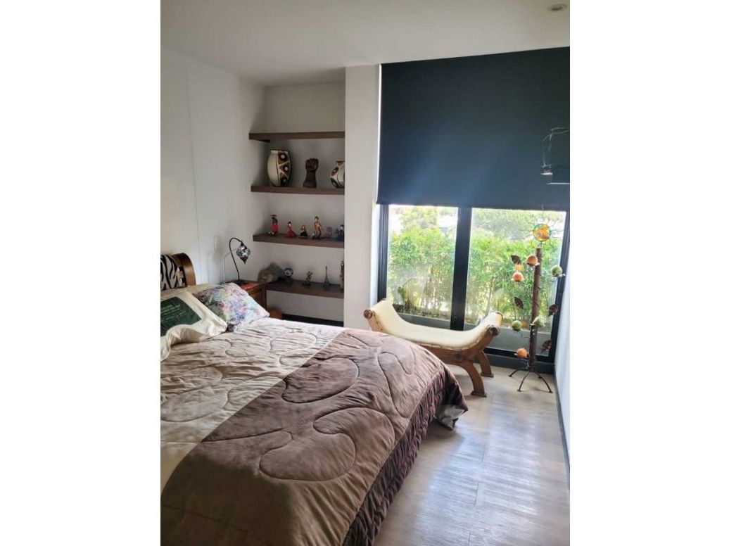 Apartamento de 3 alcobas en venta en Rincon Del Chicó, Bogotá, 133 m² · foto 4 de 7