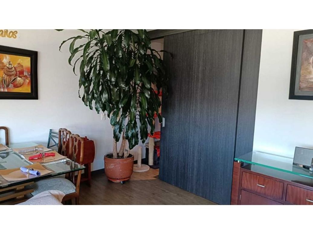Apartamento de 3 alcobas en venta en Rincon Del Chicó, Bogotá, 133 m² · foto 3 de 7