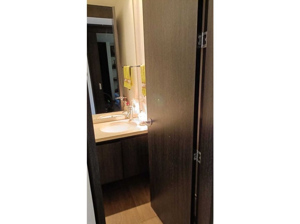 Apartamento de 3 alcobas en venta en Rincon Del Chicó, Bogotá, 133 m² · foto 6 de 7