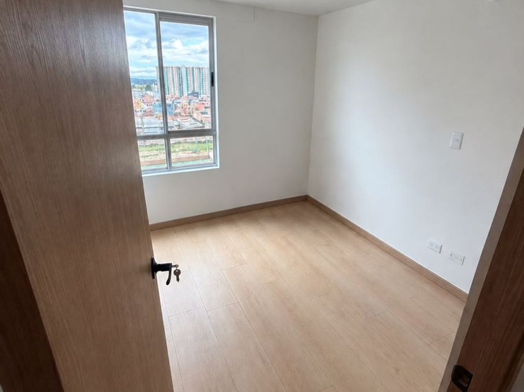 Apartamento de 2 alcobas en arriendo en Las Brisas, Bogotá, 36 m² · foto 3 de 9