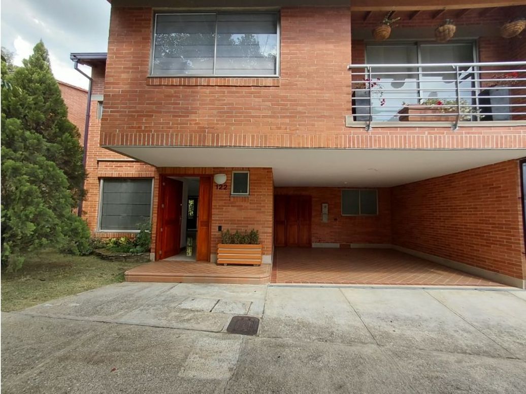 Casa en Venta y Arriendo San Sebastián, Envigado en Loma Del Chocho