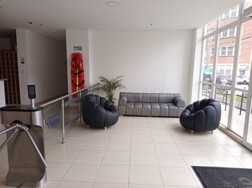 Apartamento de 2 alcobas en venta en Ricaurte, Bogotá, 35 m² · foto 2 de 20