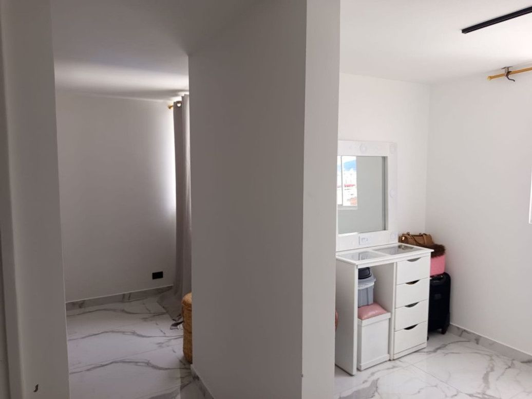 Apartamento de 2 alcobas en venta en Ricaurte, Bogotá, 35 m² · foto 12 de 20