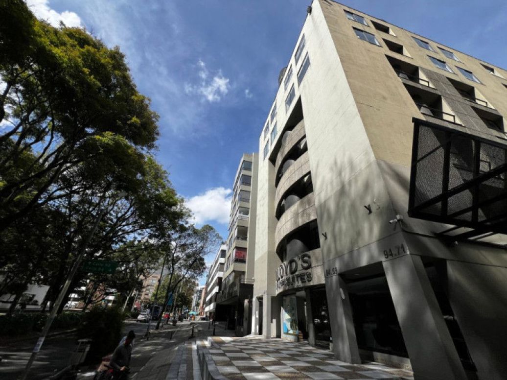 Apartaestudio en venta en Chicó Norte, Bogotá, 41 m² · foto 19 de 19
