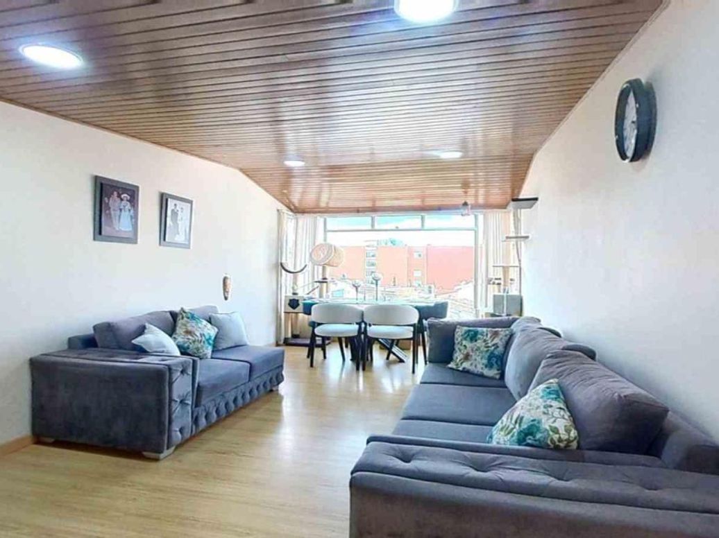 Apartamento de 3 alcobas en venta en Lisboa, Bogotá, 75 m² · foto 2 de 20