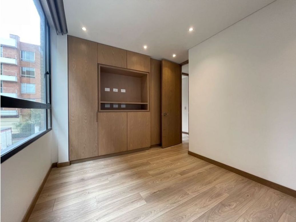 Apartamento de 2 alcobas en venta en San Patricio, Bogotá, 116 m² · foto 10 de 20