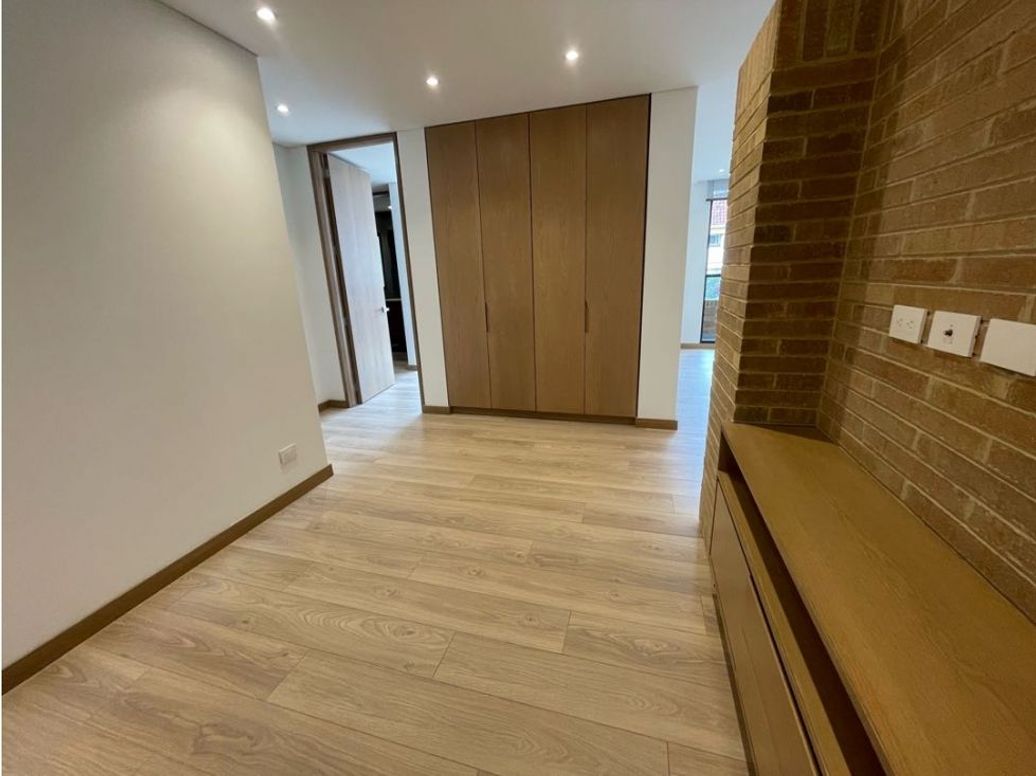 Apartamento de 2 alcobas en venta en San Patricio, Bogotá, 116 m² · foto 8 de 20