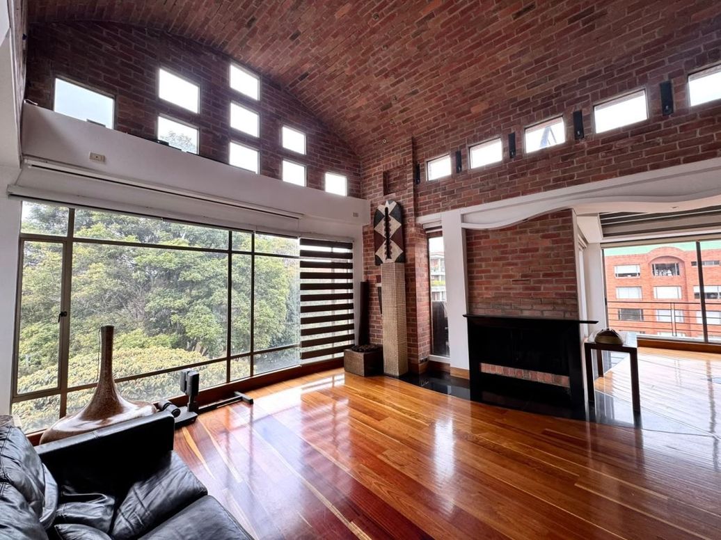 Apartamento de 4 alcobas en venta en Chicó Navarra, Bogotá, 206 m² · foto 5 de 20