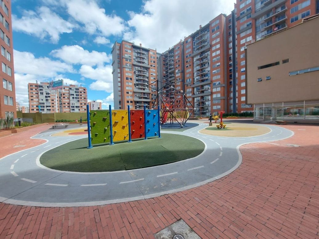 Apartamento de 3 alcobas en arriendo en Santa Teresa, Bogotá, 103 m² · foto 17 de 19