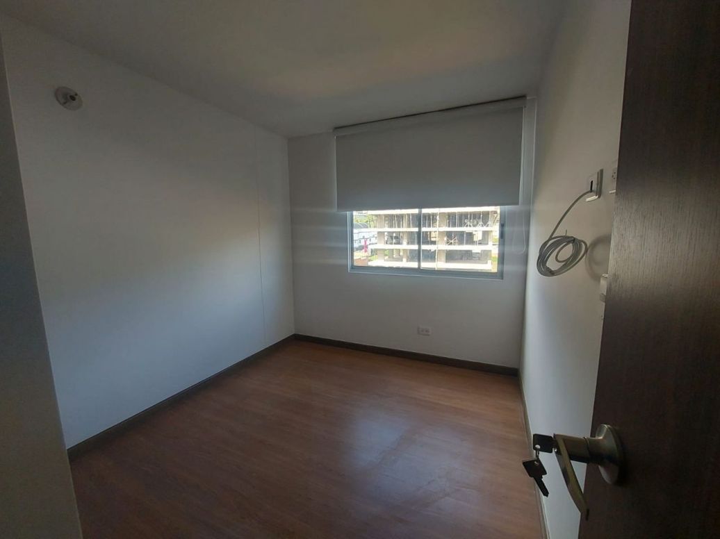 Apartamento de 3 alcobas en arriendo en Santa Teresa, Bogotá, 103 m² · foto 3 de 19