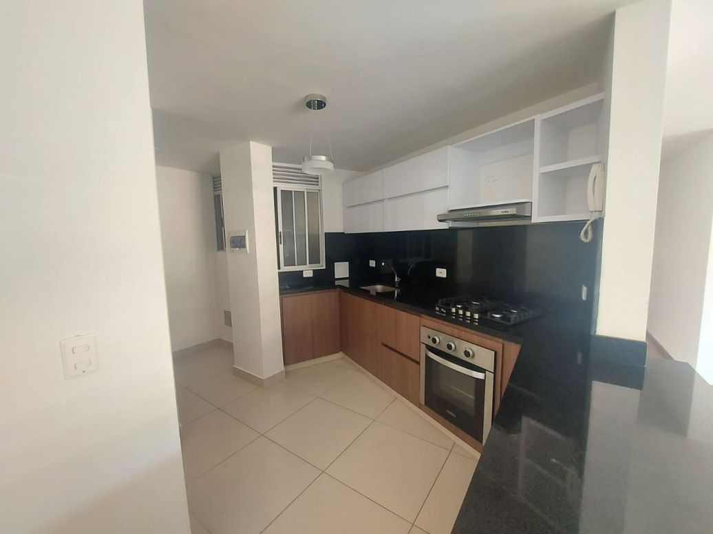Apartamento de 3 alcobas en arriendo en Santa Teresa, Bogotá, 103 m² · foto 8 de 19
