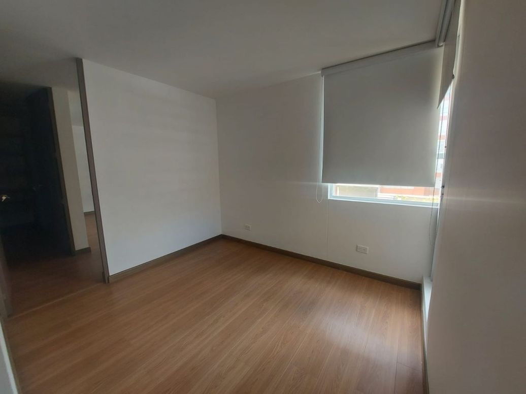 Apartamento de 3 alcobas en arriendo en Santa Teresa, Bogotá, 103 m² · foto 6 de 19