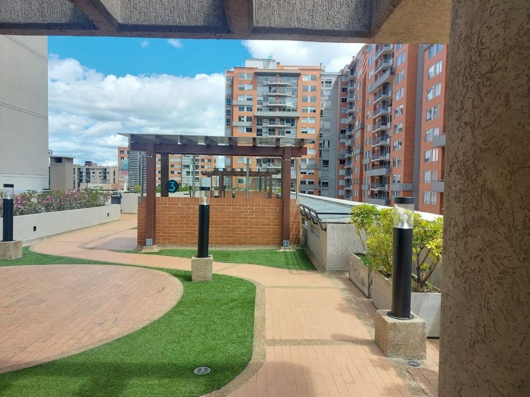 Apartamento de 3 alcobas en arriendo en Santa Teresa, Bogotá, 103 m² · foto 13 de 19