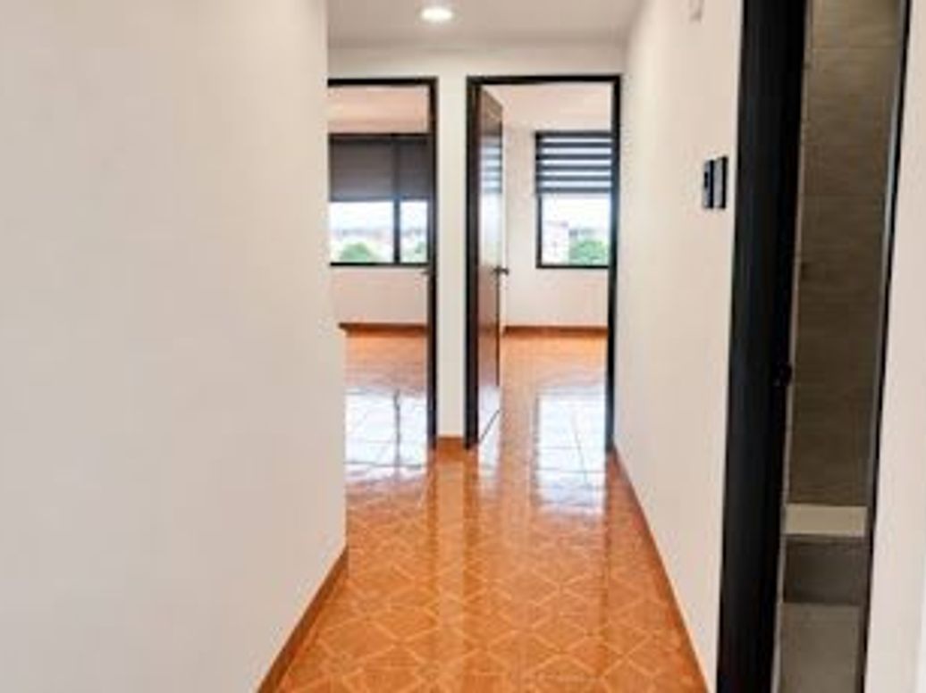 Apartamento de 3 alcobas en venta en Las Orquideas, Bogotá, 78 m² · foto 2 de 18