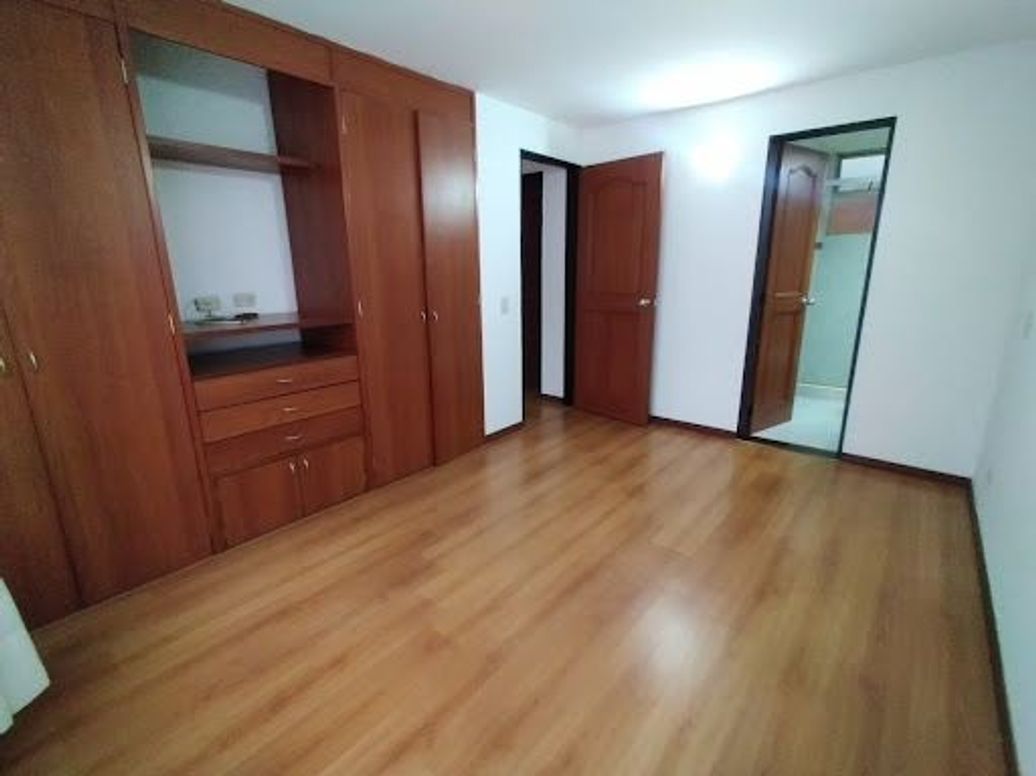 Apartamento de 3 alcobas en arriendo en Ciudad Salitre Suroriental, Bogotá, 76 m² · foto 13 de 20