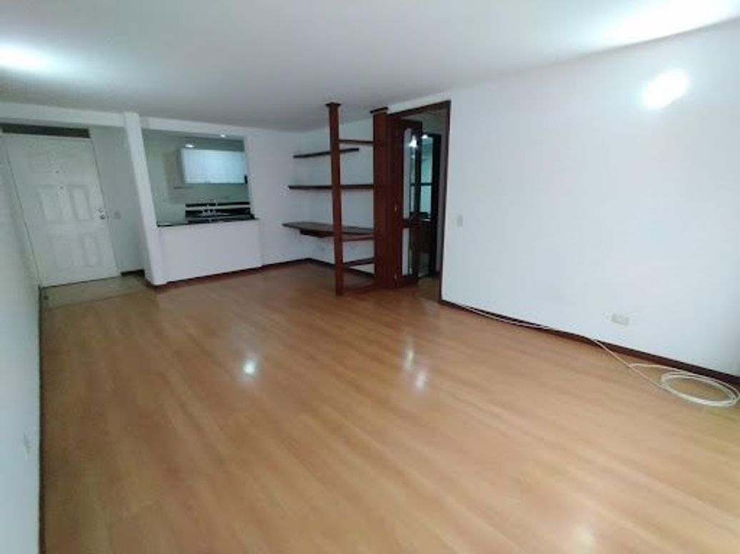 Apartamento de 3 alcobas en arriendo en Ciudad Salitre Suroriental, Bogotá, 76 m² · foto 2 de 20