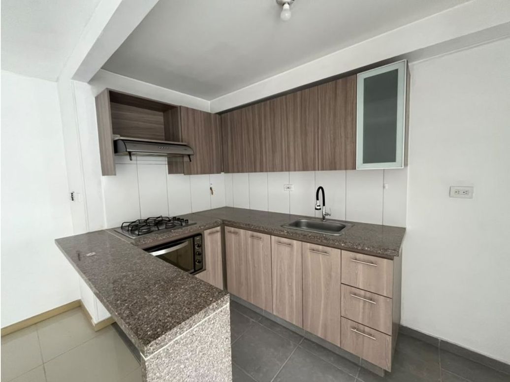 APARTAMENTO EN ALQUILER EN ENVIGADO - LAS ANTILLAS en Las Antillas