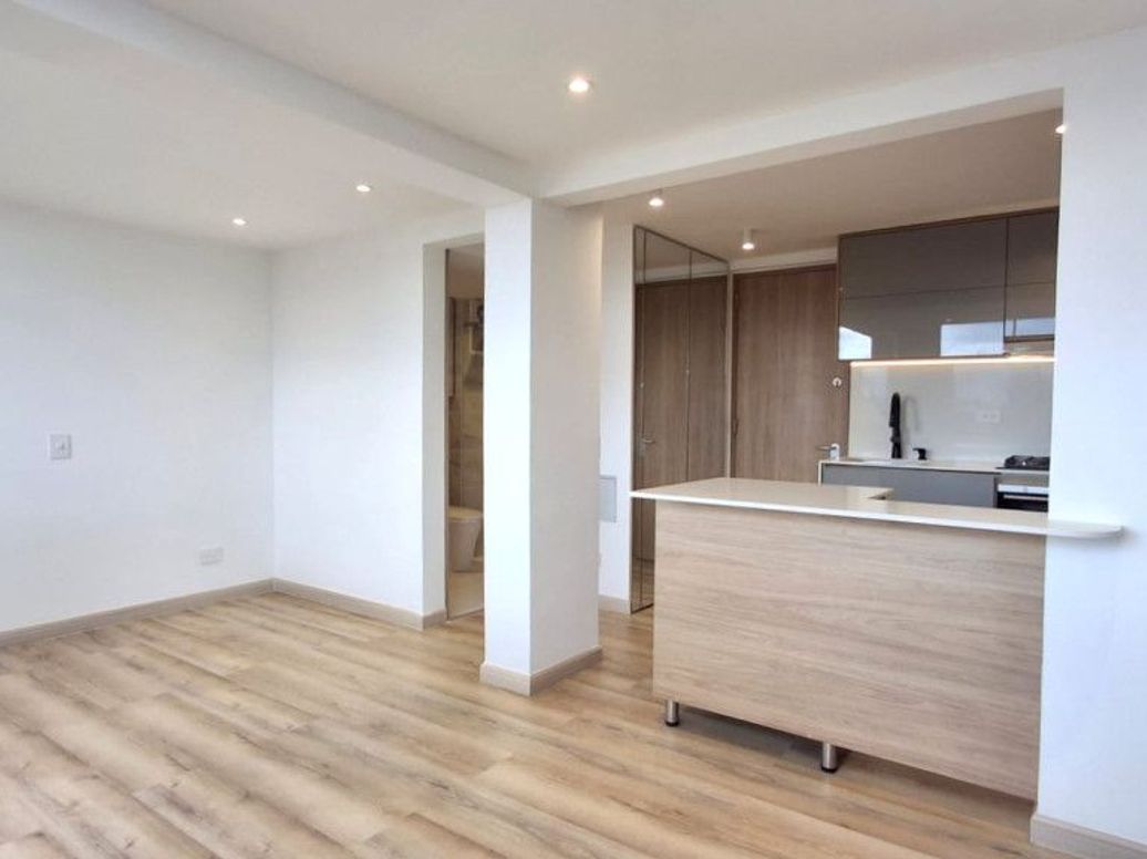 Apartamento de 1 alcoba en arriendo en Industrial Centenario, Bogotá, 41 m² · foto 2 de 8