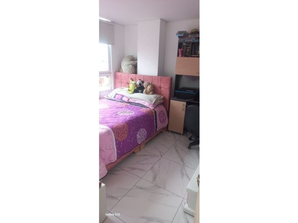 Apartamento de 3 alcobas en venta en Engativá, Bogotá, 60 m² · foto 4 de 11