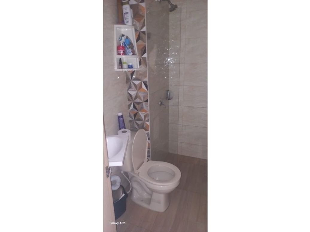 Apartamento de 3 alcobas en venta en Engativá, Bogotá, 60 m² · foto 5 de 11